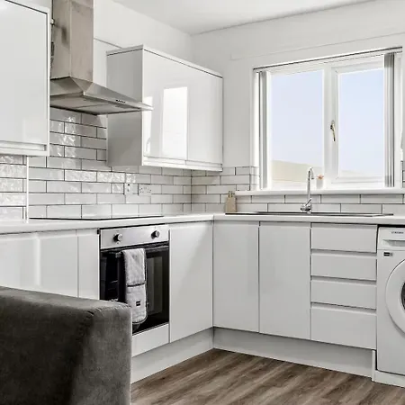 Fully Renovated 2-bedroom With Parking - Pass The Keys Whitehaven